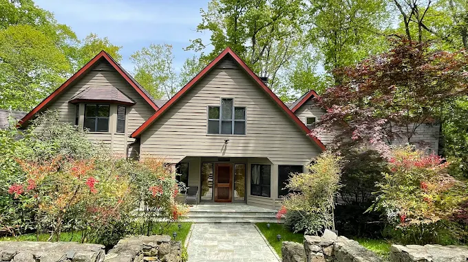 Exterior Painting from Alvarez' Painting in Charlottesville